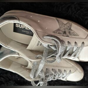 WMNS Super-Star Low Top Golden Goose Sneaker